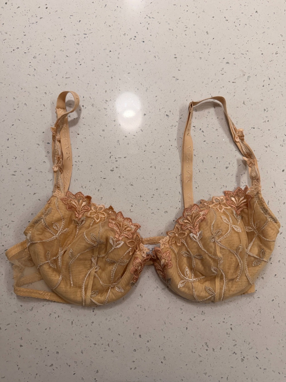 🌟✨La Perla Embroidered Vintage Bra✨🌟